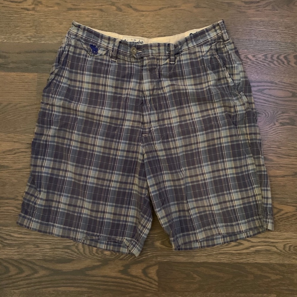 Abercrombie & Fitch Shorts - 34